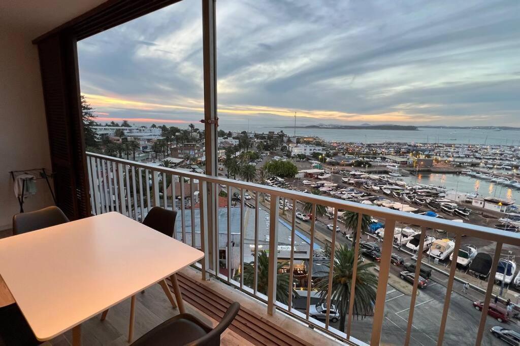 Ferienwohnung Apartamento Moderno Con Excelente Vista Al Puerto Punta del Este Exterior foto